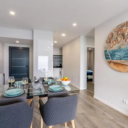 Sea View Balcony By Homie Daire Santa Cruz (Madeira)